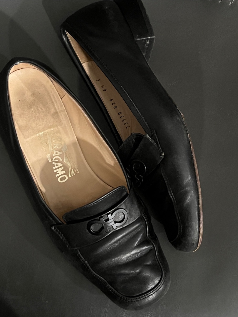 Salvatore Ferragamo Black Leather Classic Loafers
